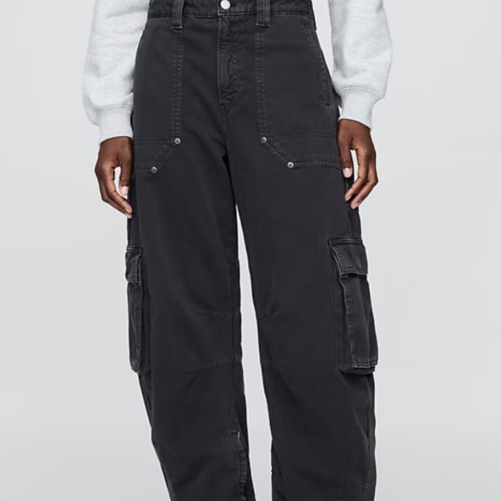 GAP Mid Rise Barrel Cargo Pants 4 Tall - Picture 2 of 5